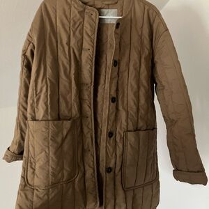 Everlane Brown Quilted Puffer Coat for Cold Weather